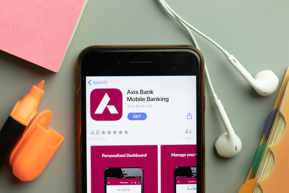 Axis Bank Sees 10 Times Growth in Online Shopping Fest