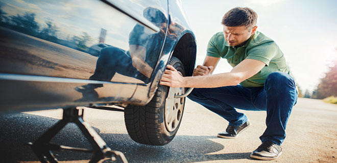 Is it ideal to recover the repair cost from one who banged his car into mine?